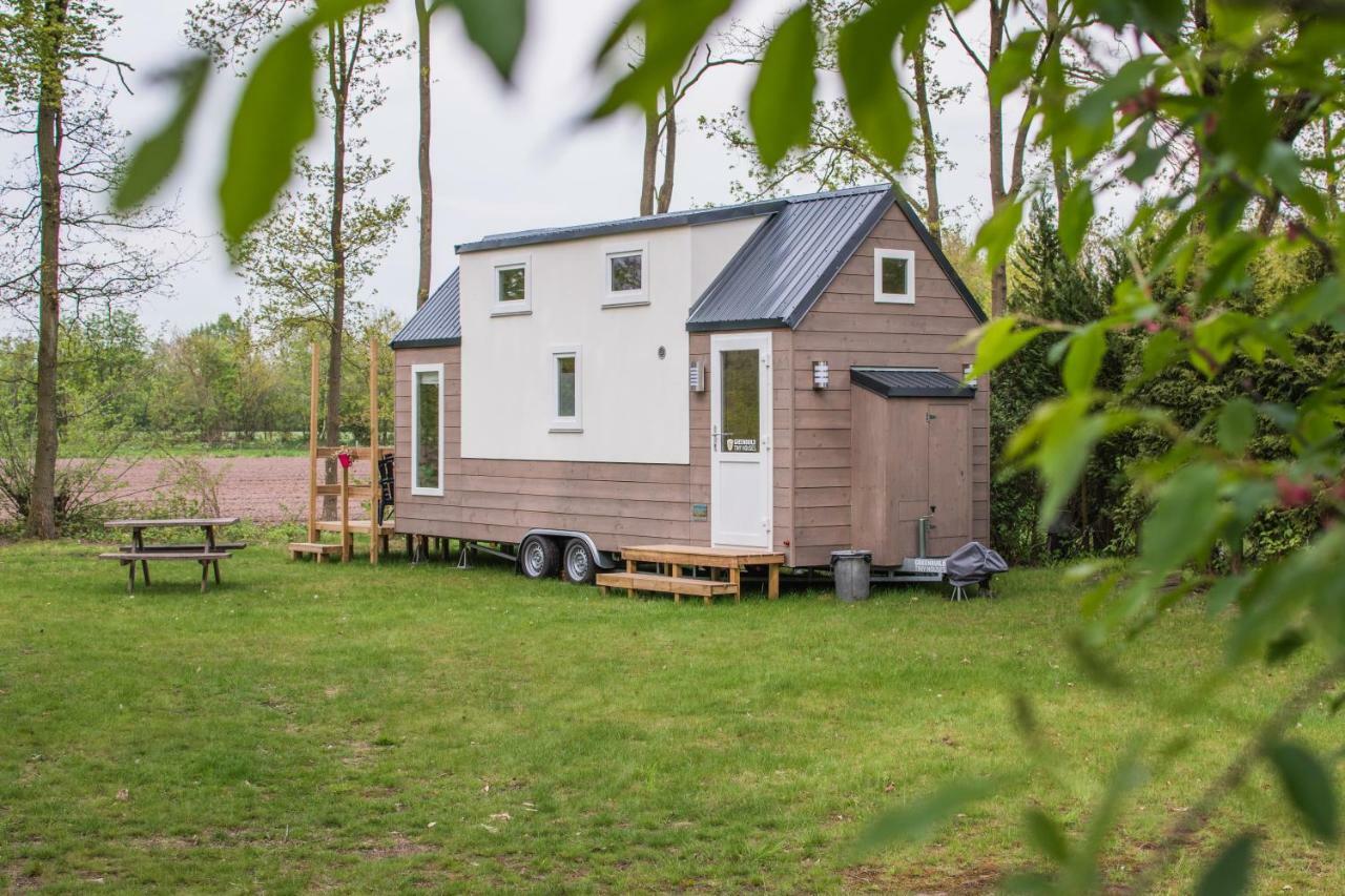 Tiny House Hotel Отмарсум Екстериор снимка